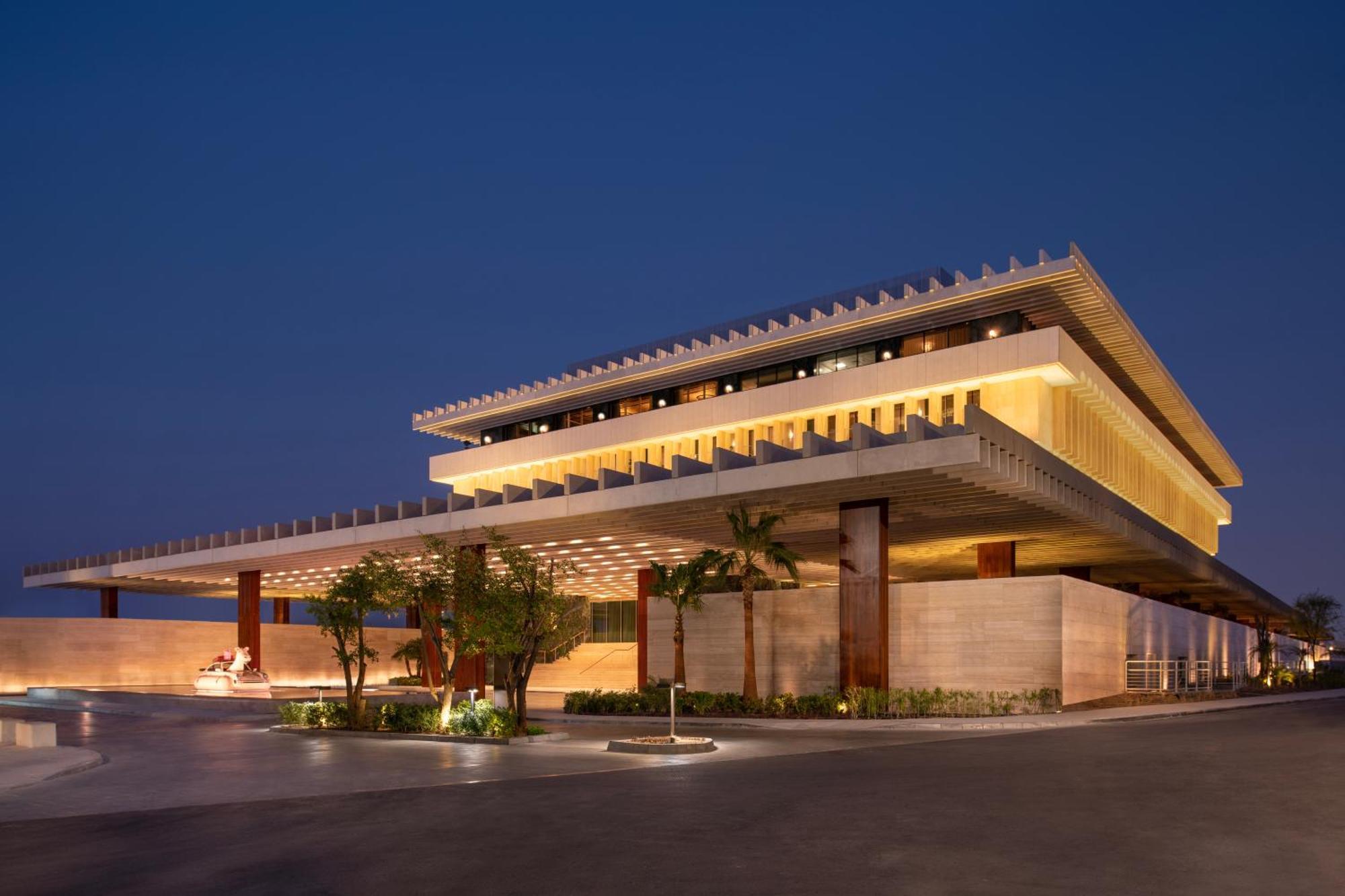 The Ned Doha Hotell Exteriör bild